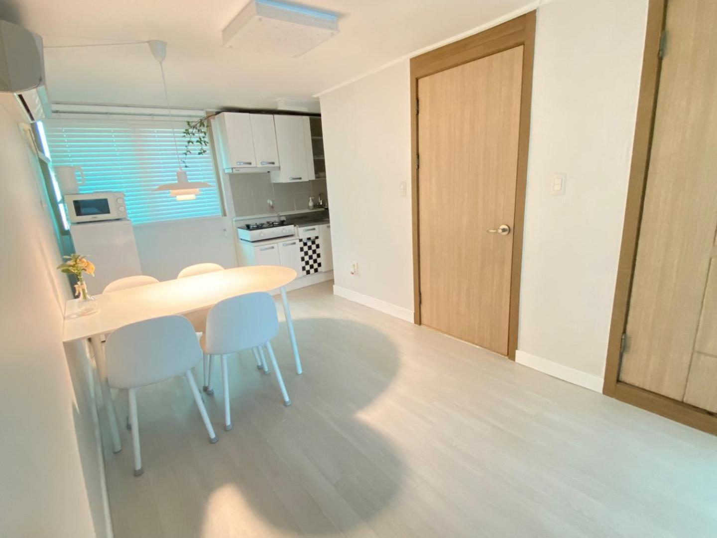 P1 Hongdea 3 Bedrooms Unit Guest house Seoul