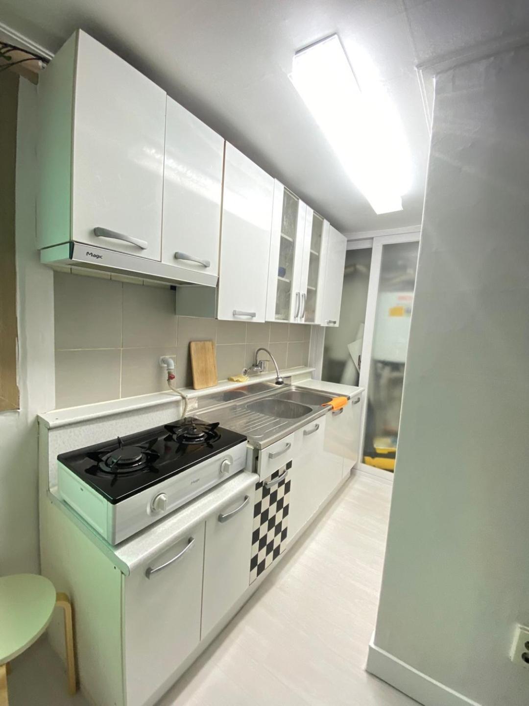 P1 Hongdea 3 Bedrooms Unit * Seoul