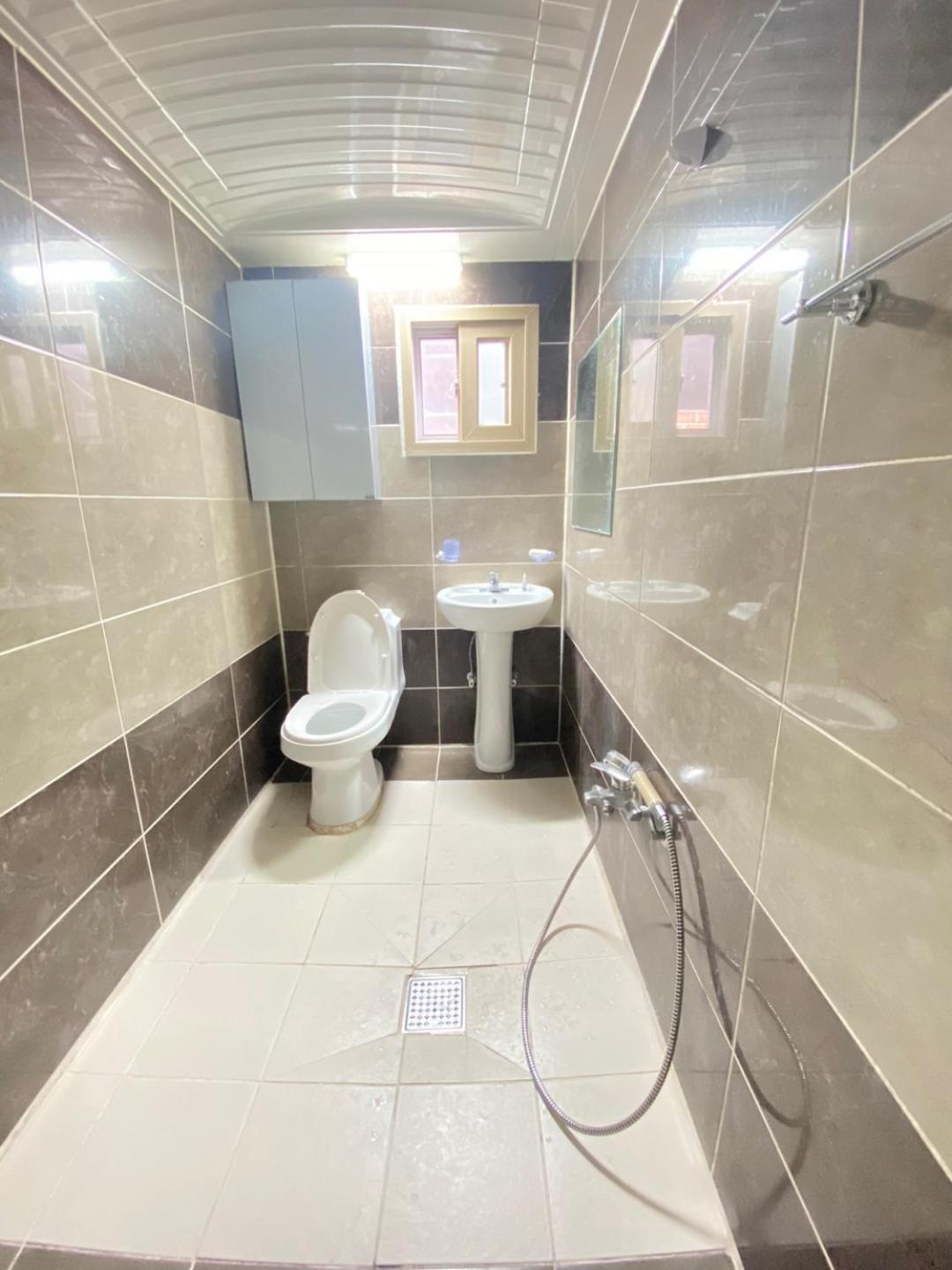 Guest house P1 Hongdea 3 Bedrooms Unit Seoul