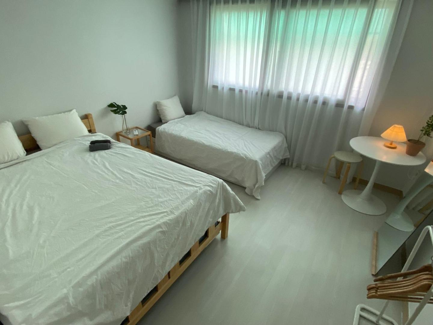 P1 Hongdea 3 Bedrooms Unit Guest house Seoul