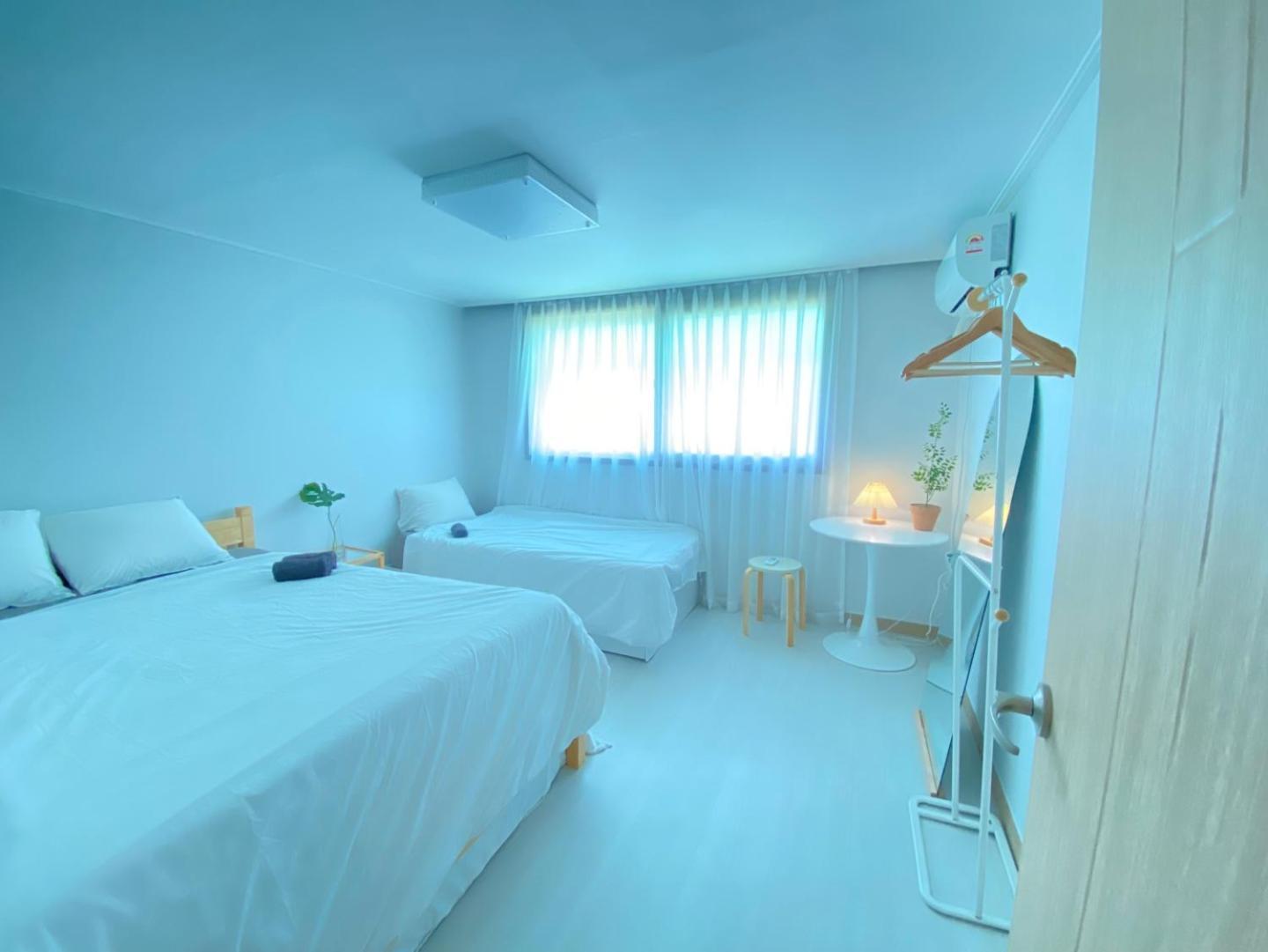 Guest house P1 Hongdea 3 Bedrooms Unit Seoul